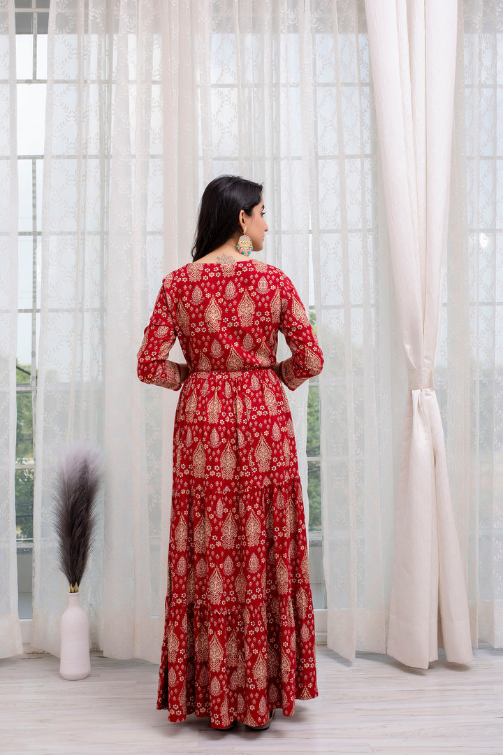Women's Rayon Red Traditional/Foil Print Anarkali Gown