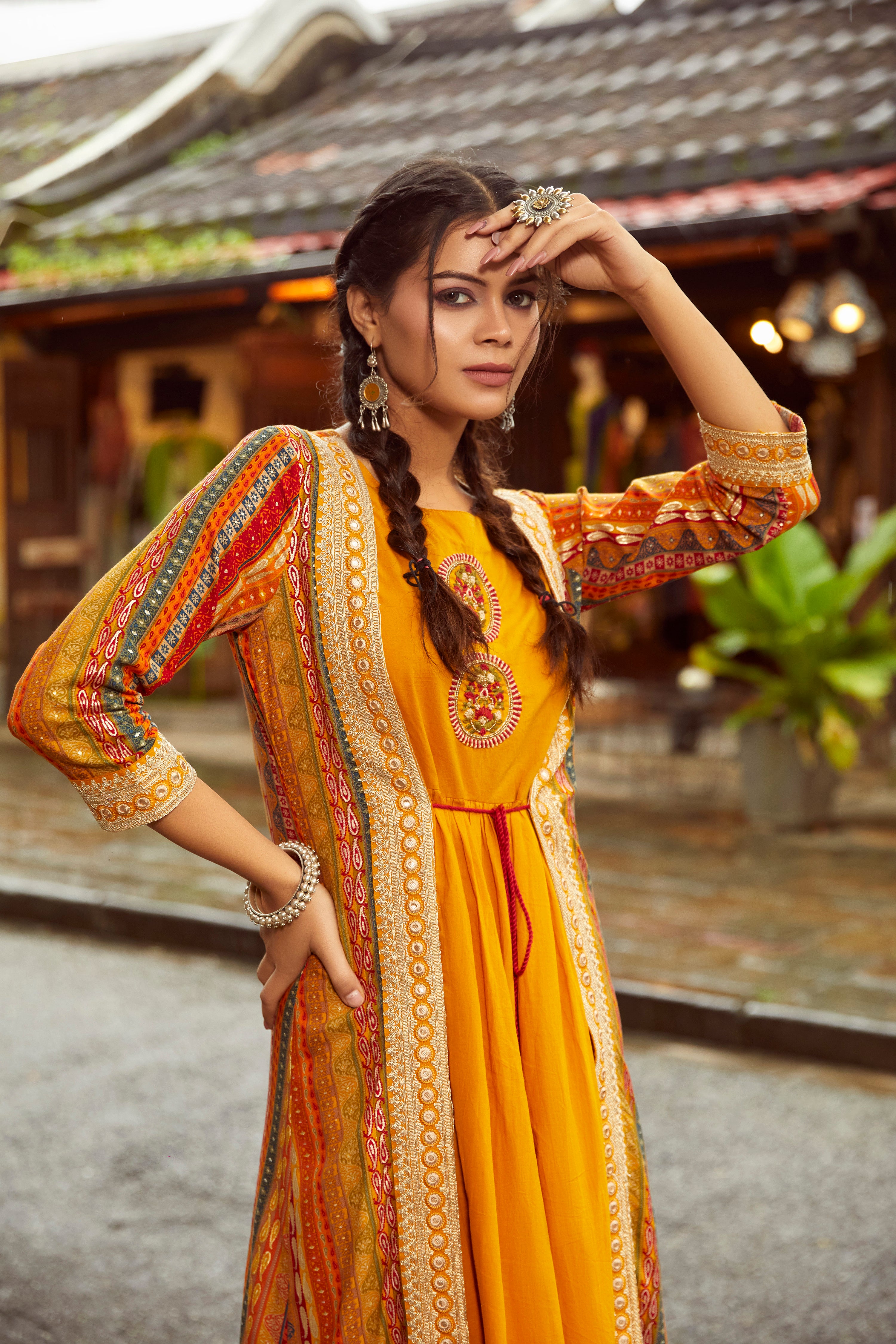 Women's Ethnic Jackets: Buy Indian Jackets For Kurtis Online – The Svaya