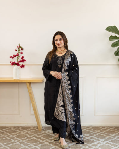 Black Dolla Silk Kurta Pant and Dupatta Set