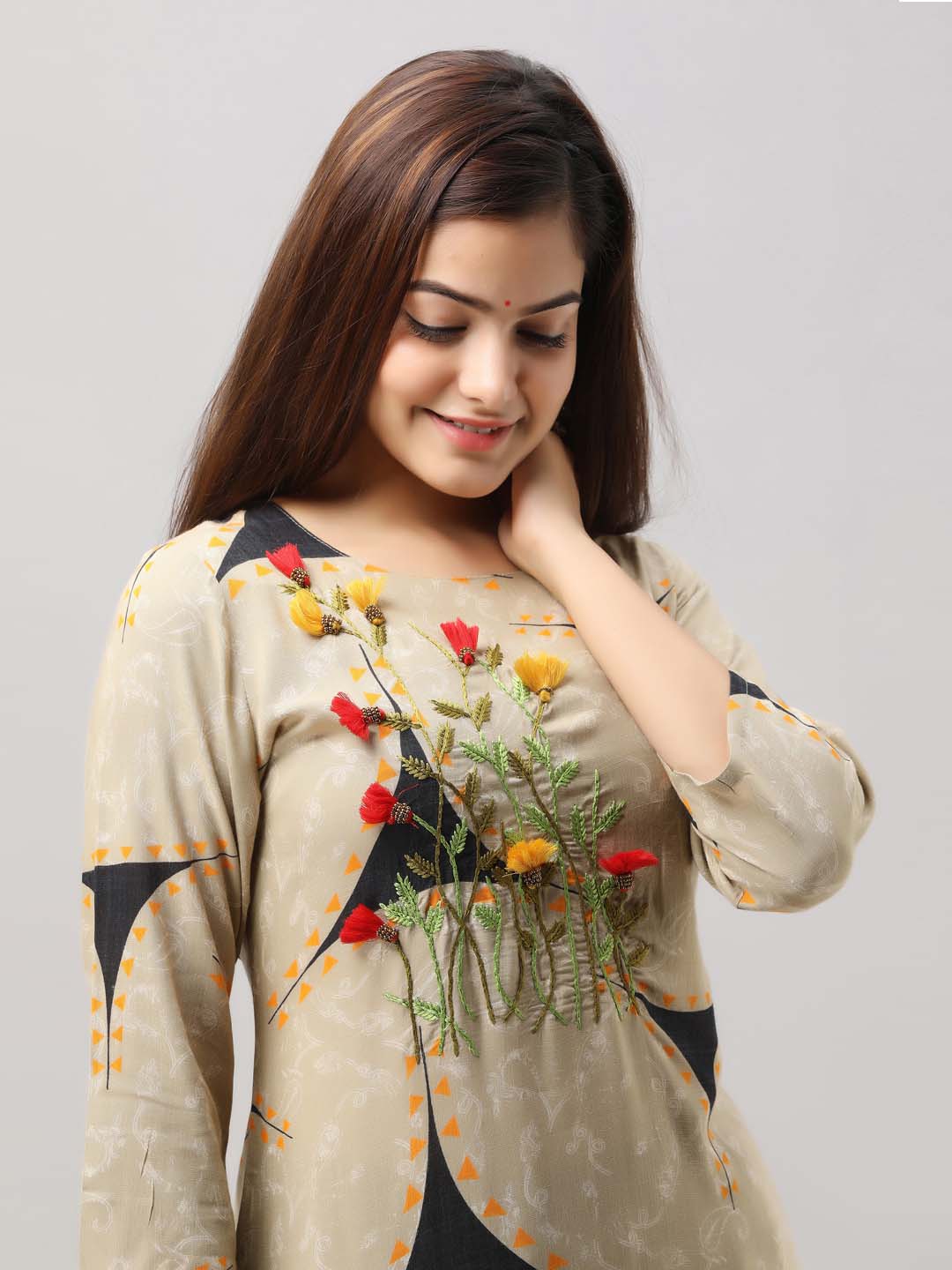 Women's Rayon Straight Slub   Kurta with Palazzo