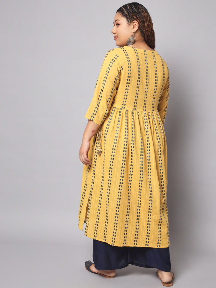 Women Woven Design Cotton Blend A-line Kurta (Yellow)