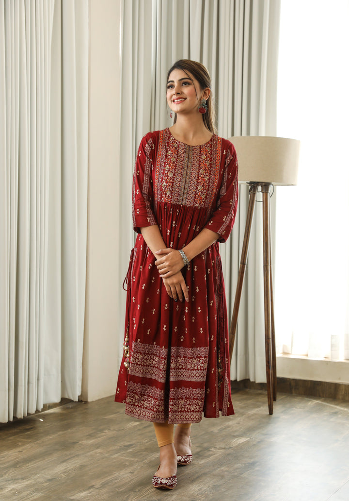 Women Maroon Rayon Slub Nyara Cut A-Line Kurta