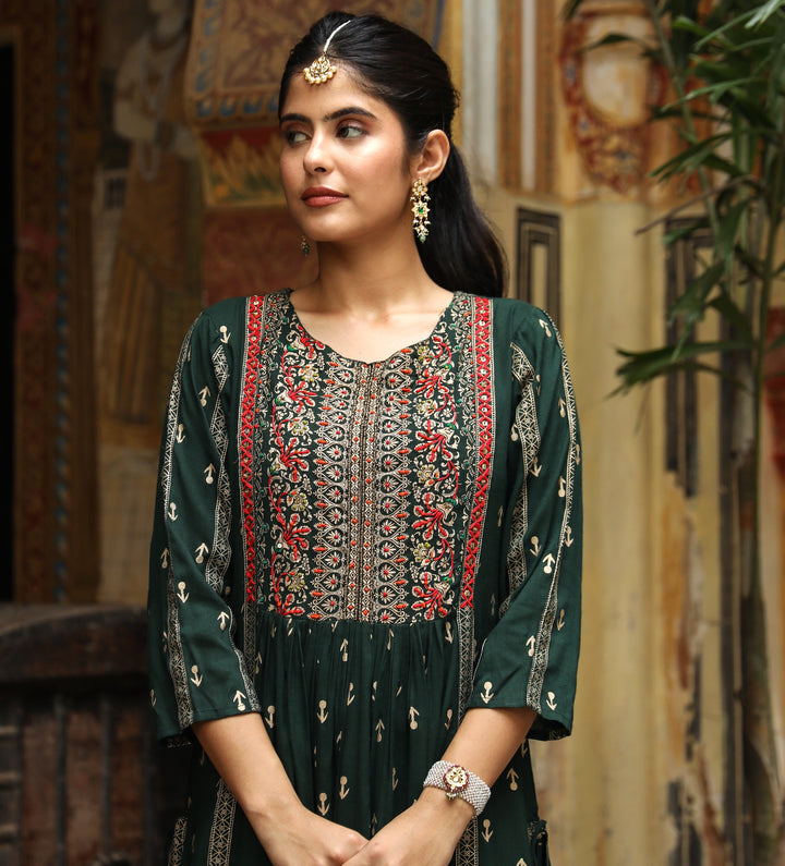 Mehndi Green Embellished Kurta