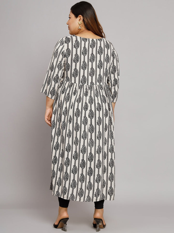 Women's White Rayon Straight Kurta