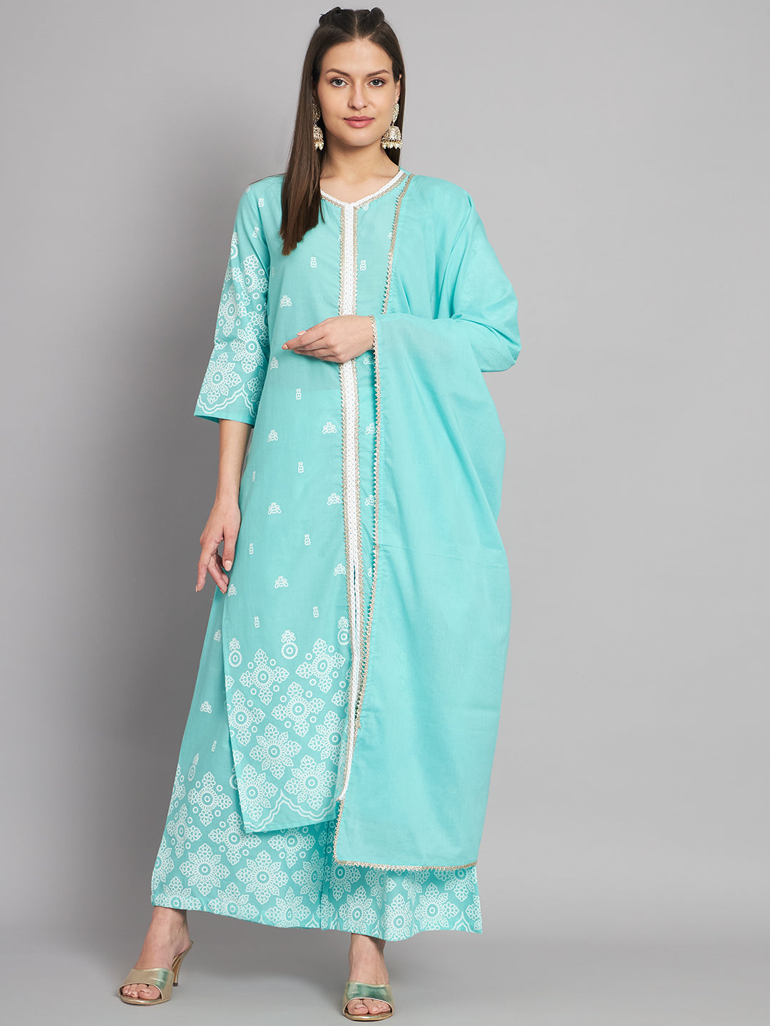 Buy online Patrorna Women Regular Fit Churidar Pant from Churidars &  Salwars for Women by Patrorna for ₹700 at 65% off