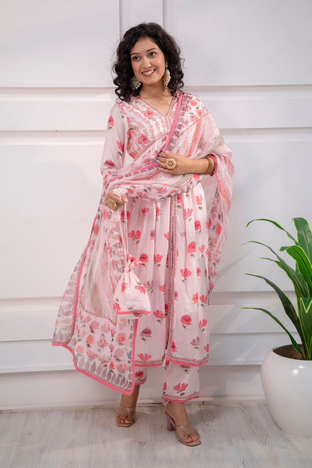 Women's Muslin Pink Alia Cut A-line Ethnic Set