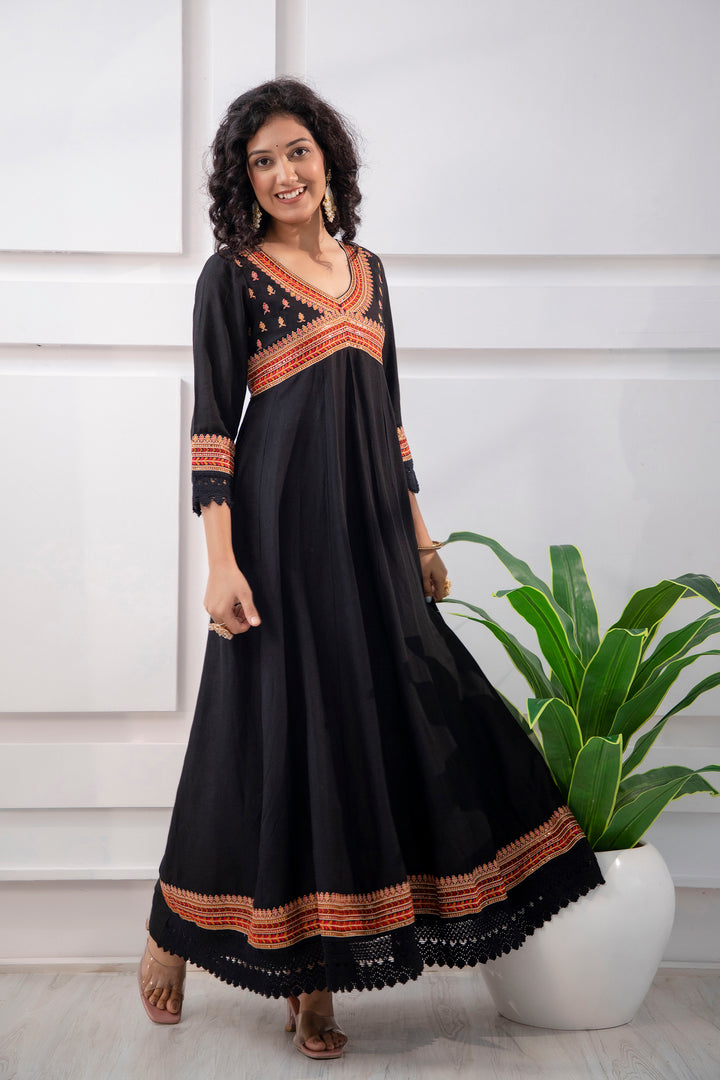 Women's Rayon Black Anarkali Anarkali Gown