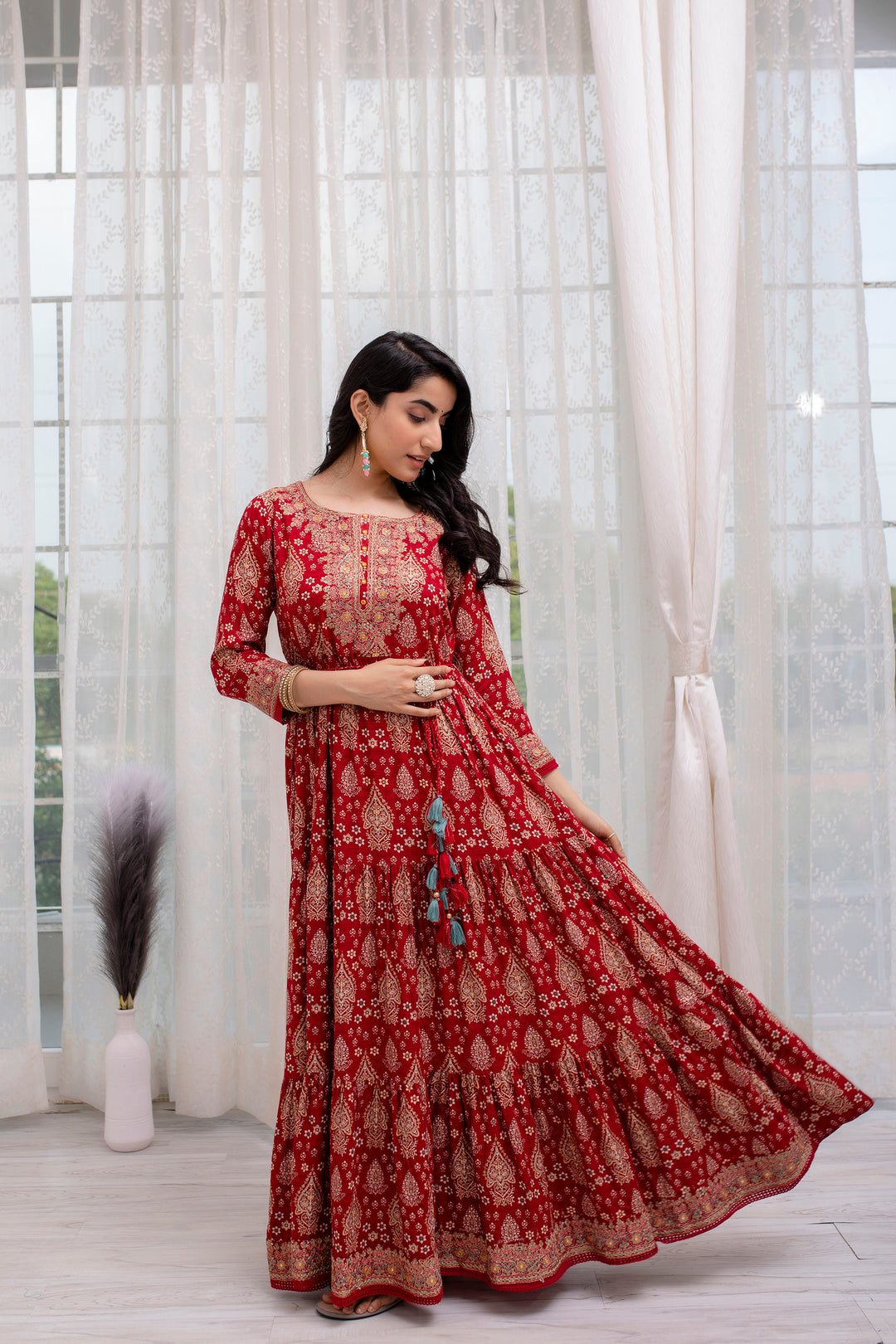Women's Rayon Red Traditional/Foil Print Anarkali Gown
