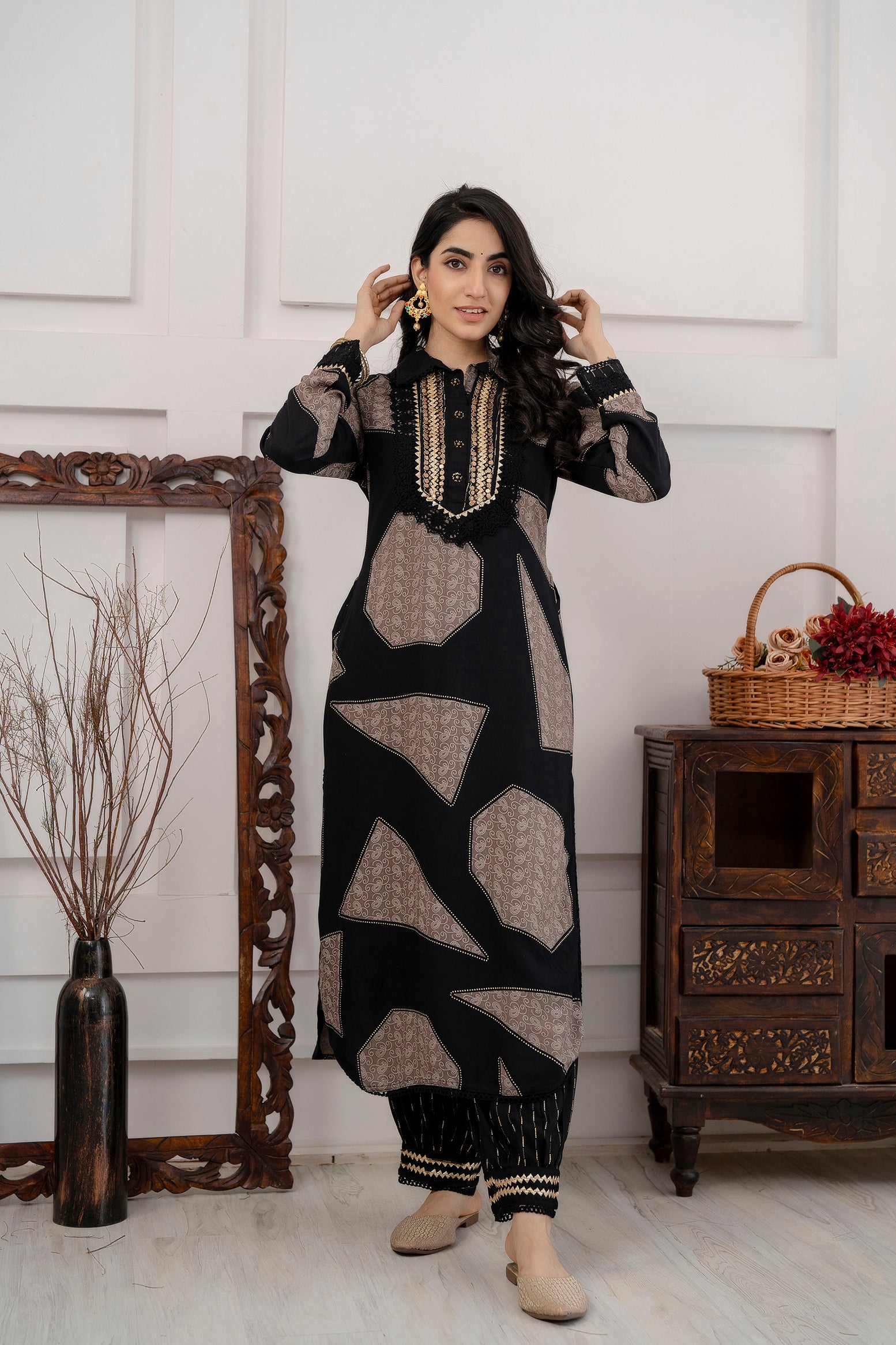 Women s Black Straight Kurta and Afghani Salwar Set Nehamta