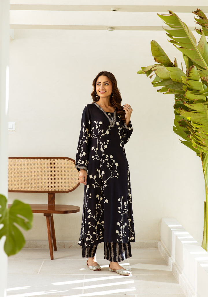 Women's Navy Blue Rayon Kurta Palazzo Set