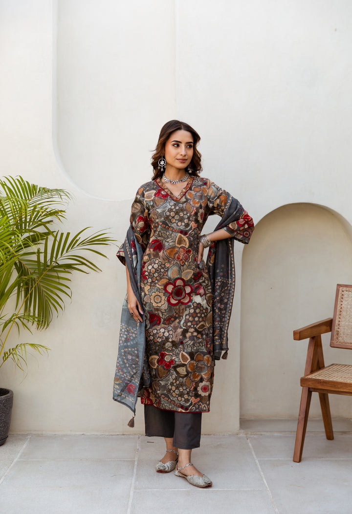 Women's Grey Cotton Kurta Pantand Dupatta Set