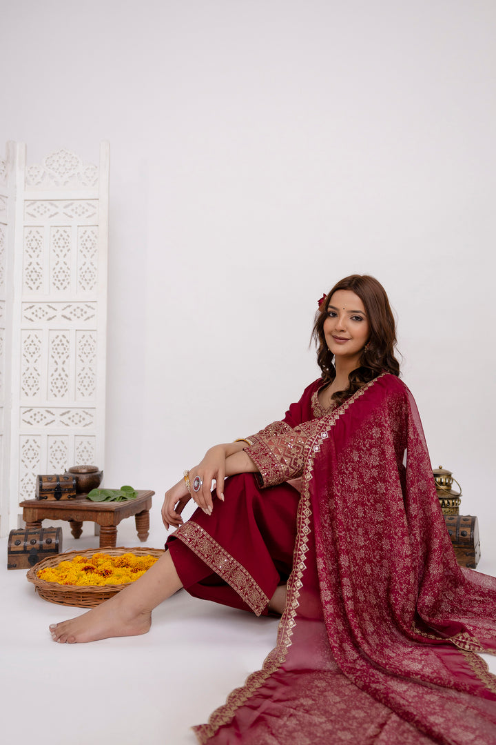 Women's Maroon Muslin Kurta Pantand Dupatta Set