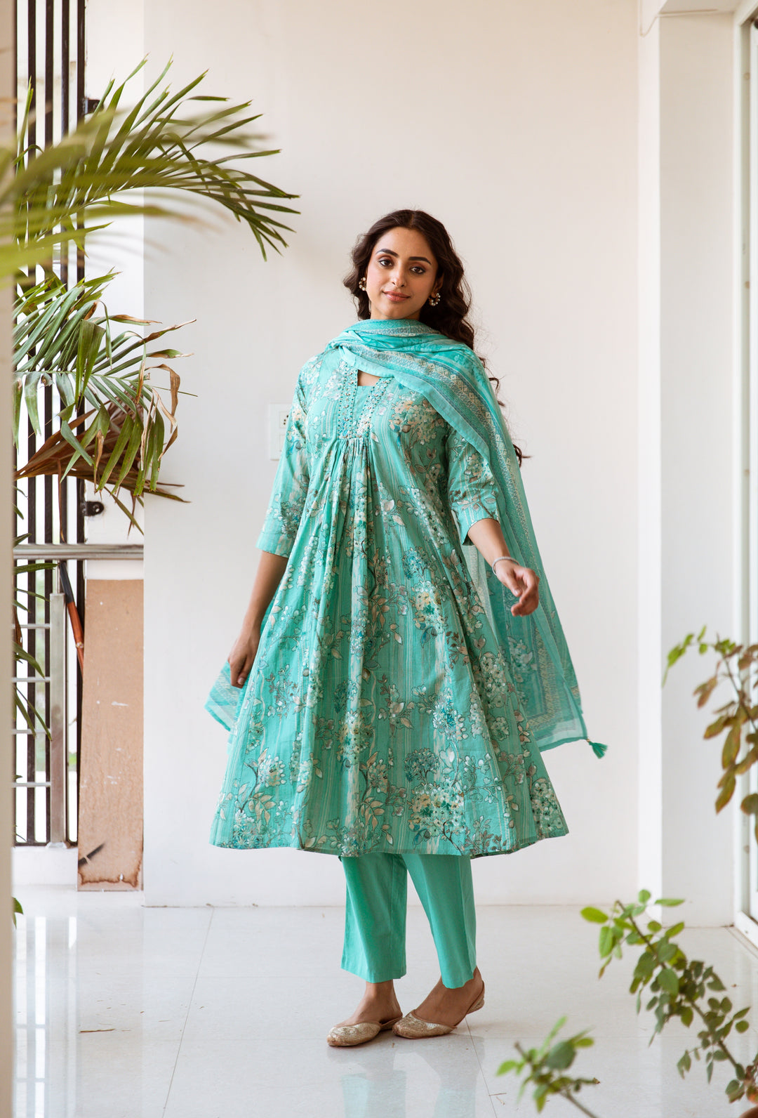 Women's Green Cotton Kurta Pantand Dupatta Set