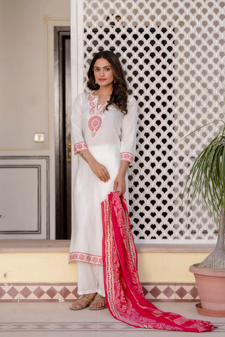 Women's White Rayon Slub Kurta, Pant & Dupatta Set