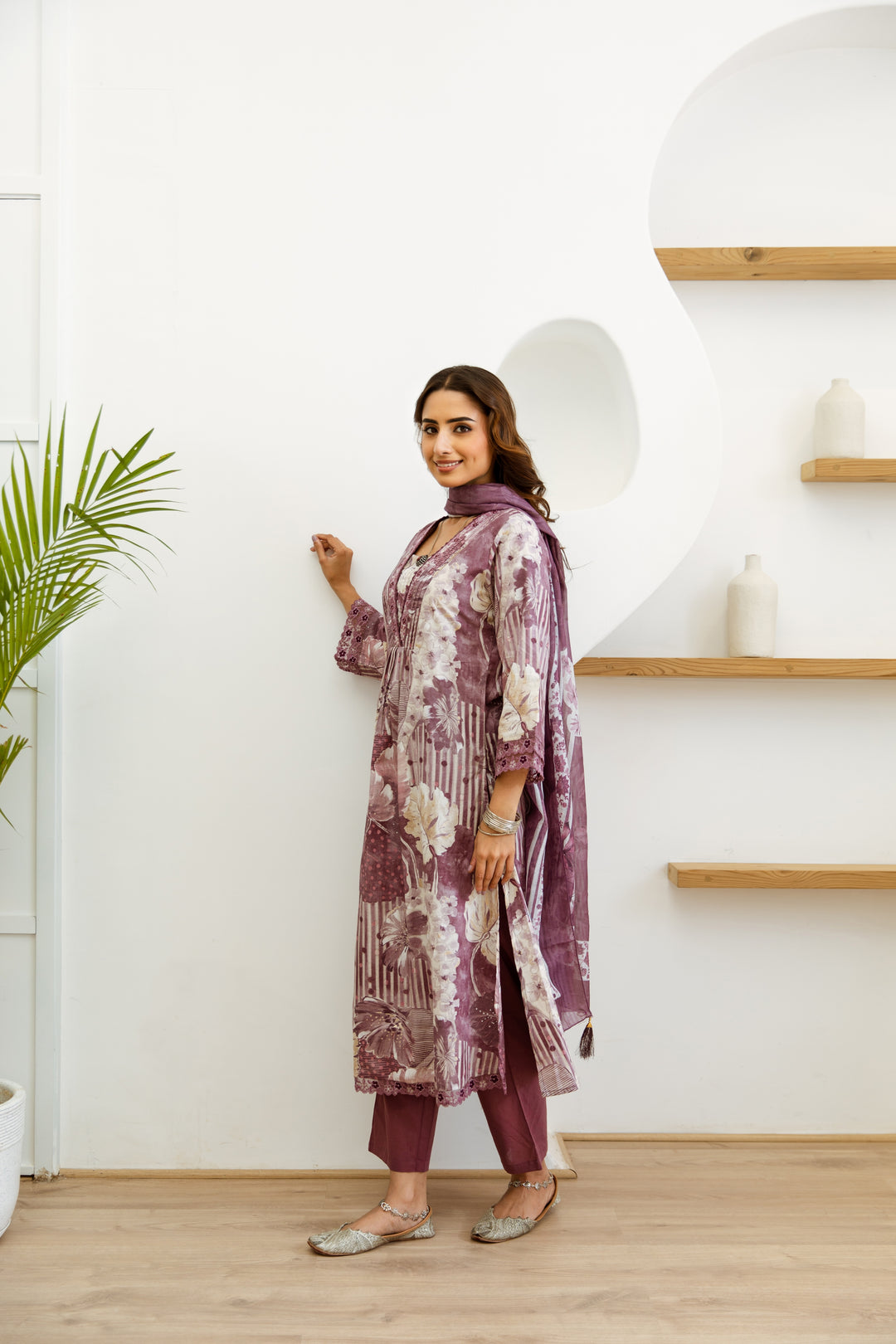 Women's Lavender Cotton Kurta, Pant & Dupatta Set