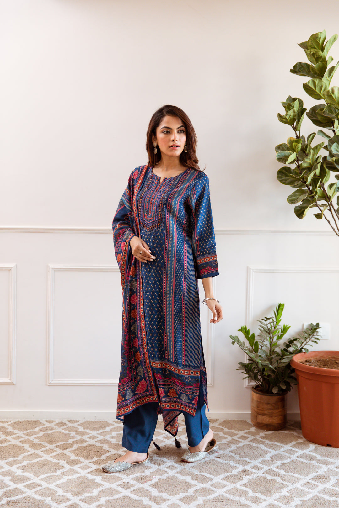 Women's Blue Maslin Kurta, Pant & Dupatta Set