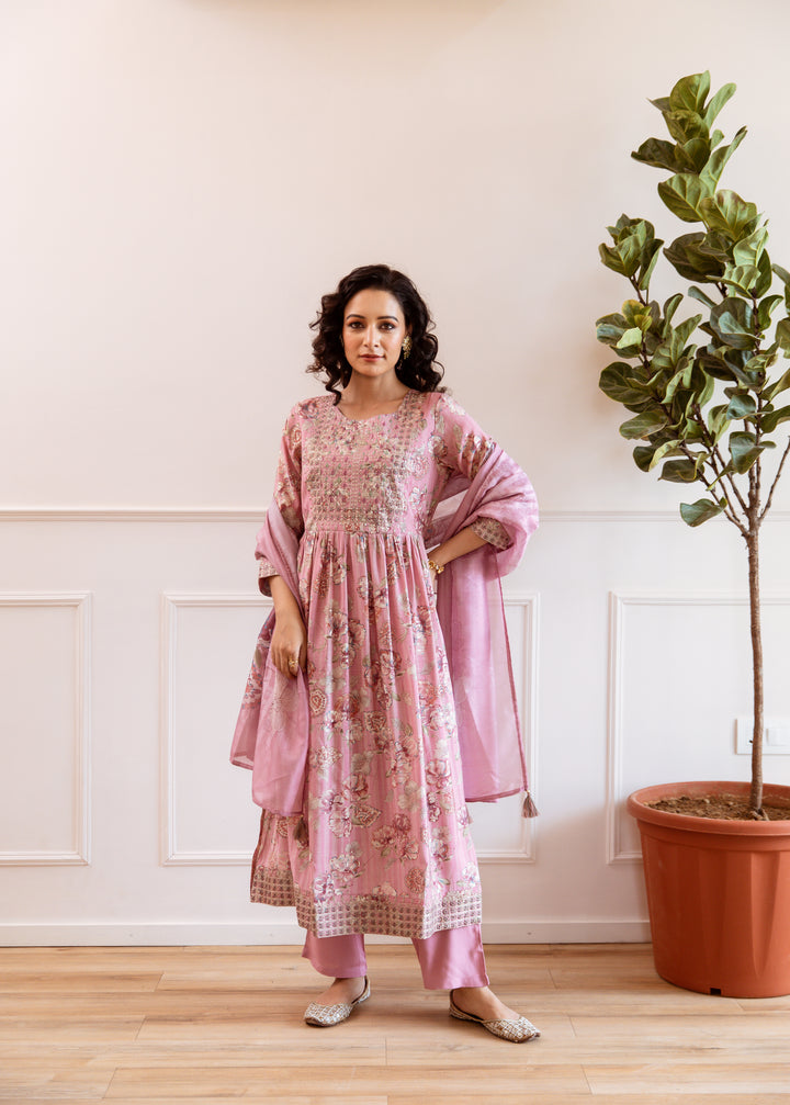 Women's Peach Maslin Kurta, Pant & Dupatta Set