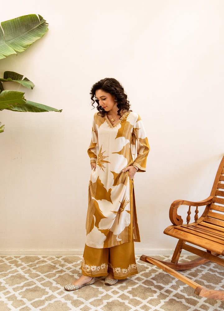 Women's Mustard::Off  White German rayon Kurta Palazzo Set