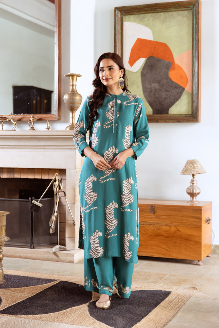 Women's Green German Rayon Kurta Palazzo Set