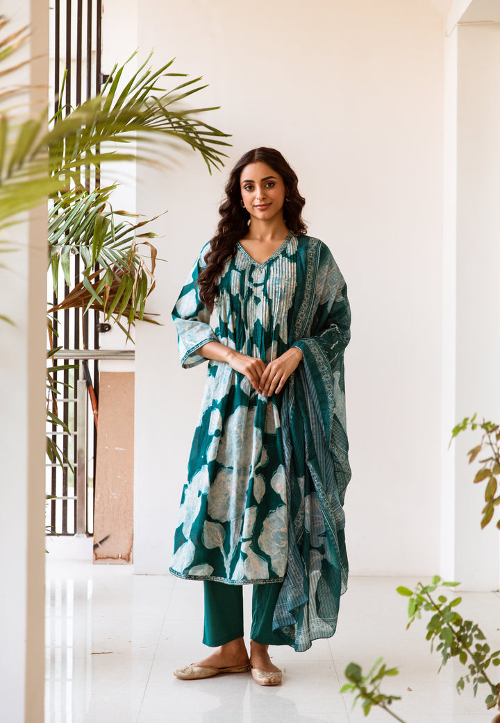 Women's Green Cotton Kurta Pant and Dupatta Set