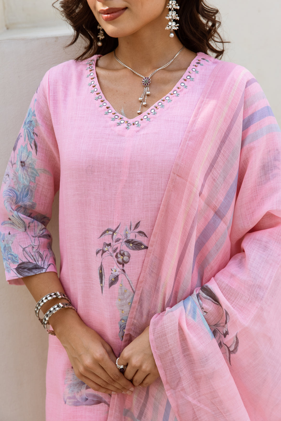 Women's Pink Linen Kurta Palazzo and Dupatta Set