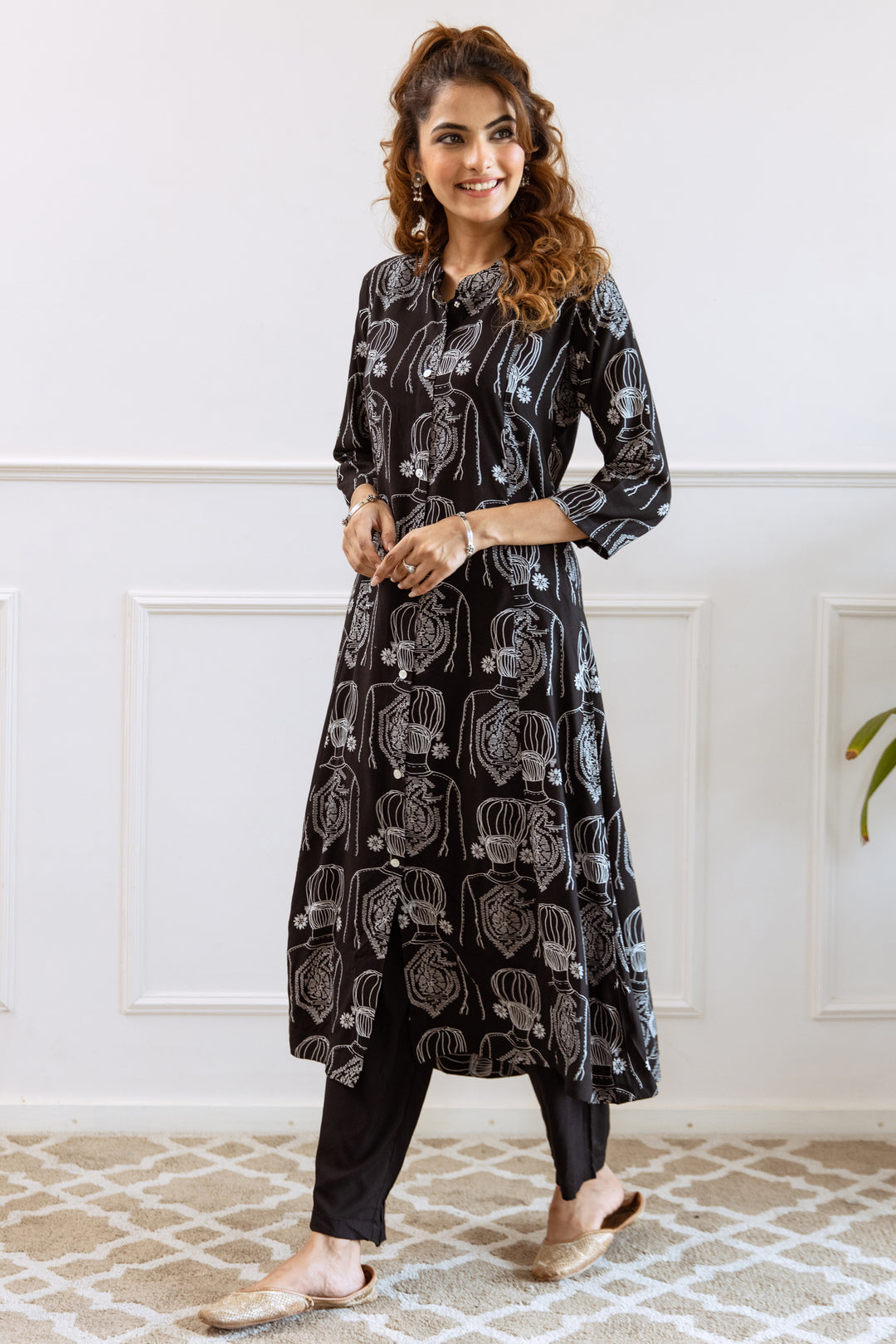 Women's Black German rayon Kurta Pant Set