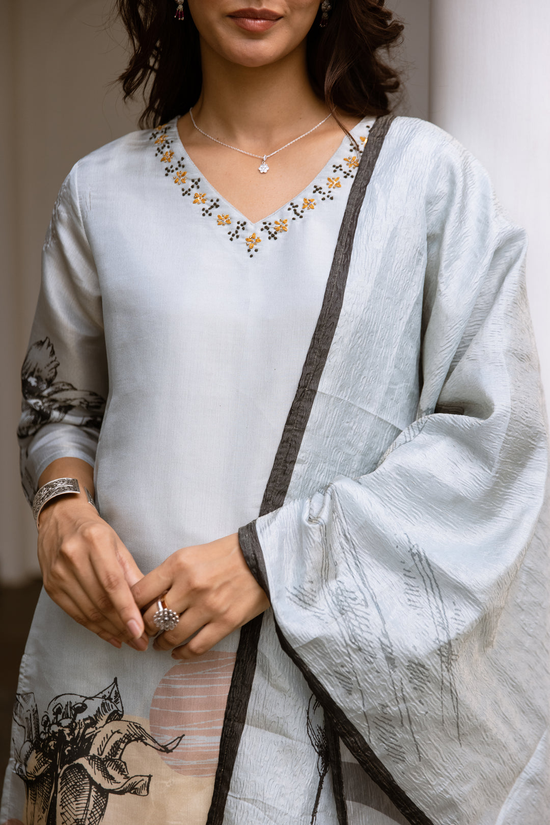 Women's Grey Tissue Silk Kurta Pant and Dupatta Set