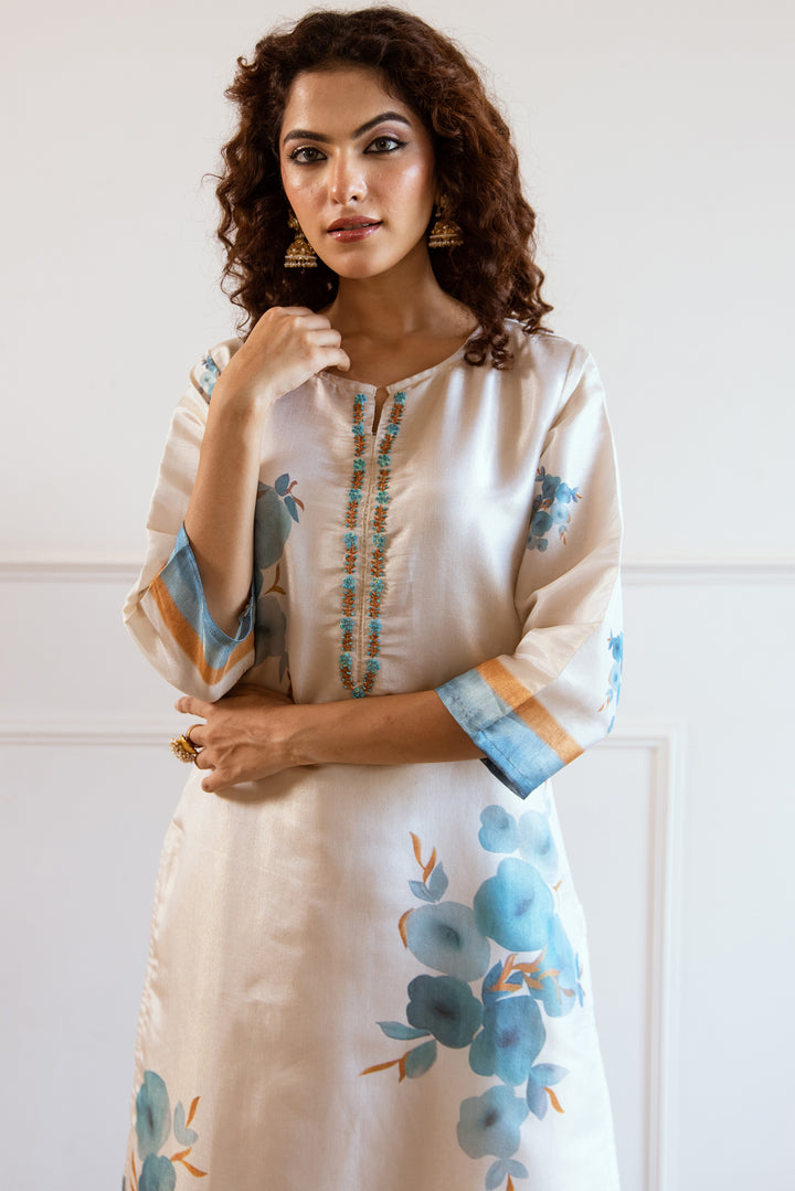 Women's Beige: Teal Tissue Silk Kurta Pant and Dupatta Set