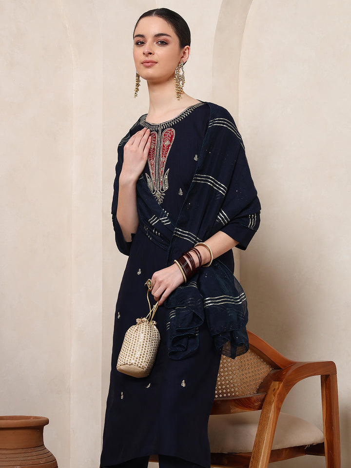 Nehamta Women's Navy Blue Cotton rayon Kurta, Pant & Dupatta Set