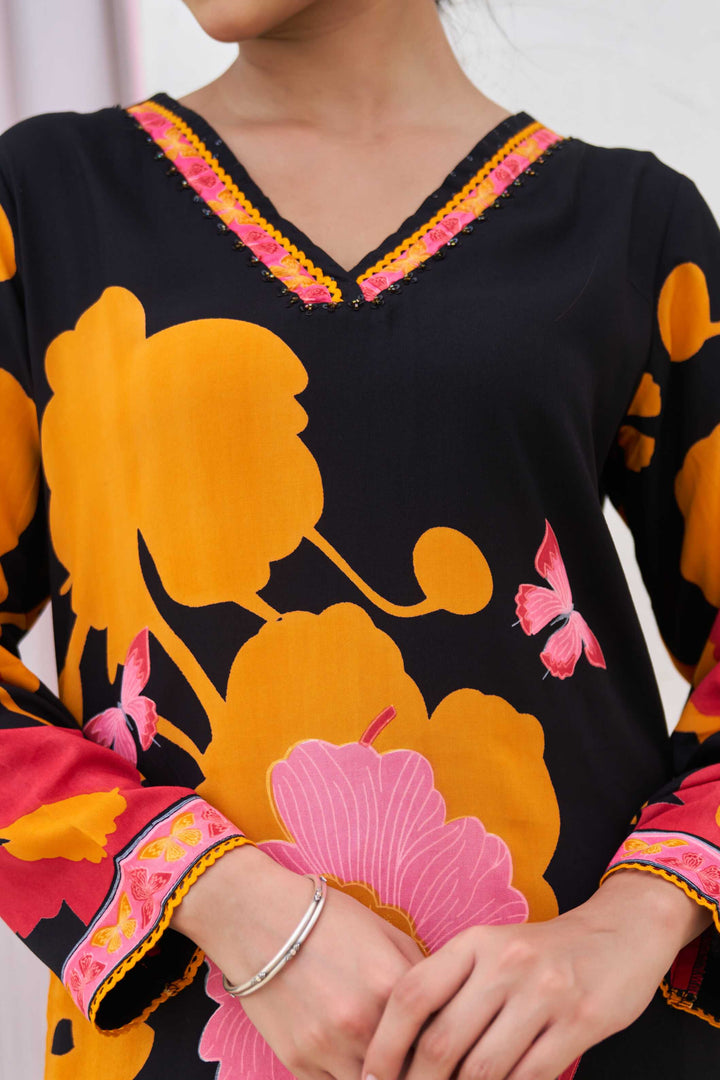 Nehamta Women's Black German Rayon Kurta With Palazzo Set