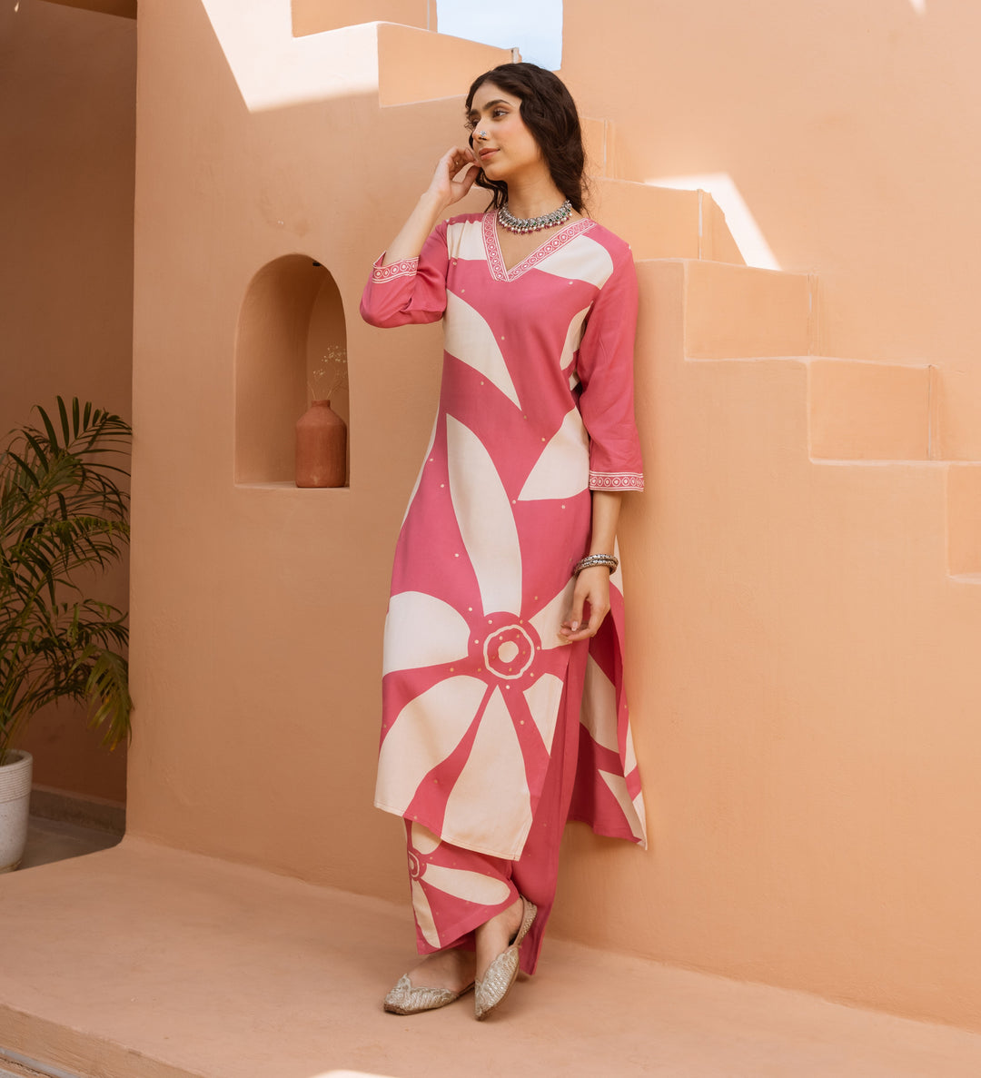 Nehamta Women's Pink German Rayon Kurta & Palazzo Set