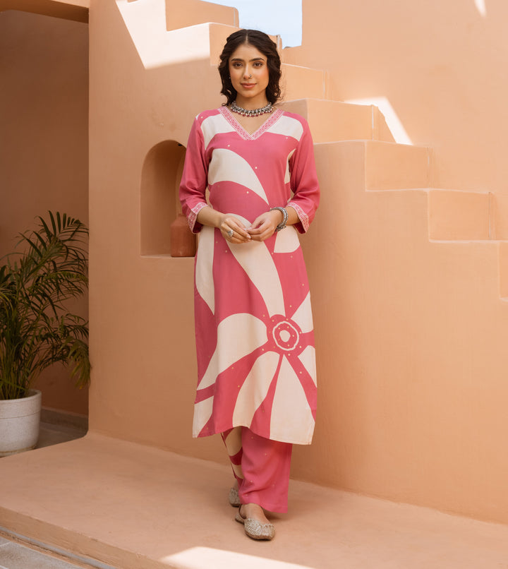 Nehamta Women's Pink German Rayon Kurta & Palazzo Set