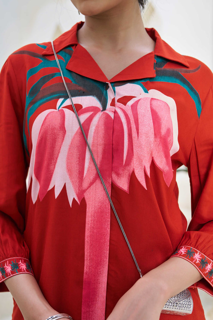 Nehamta Women's Rust Viscose Rayon Short Kurta With Pant