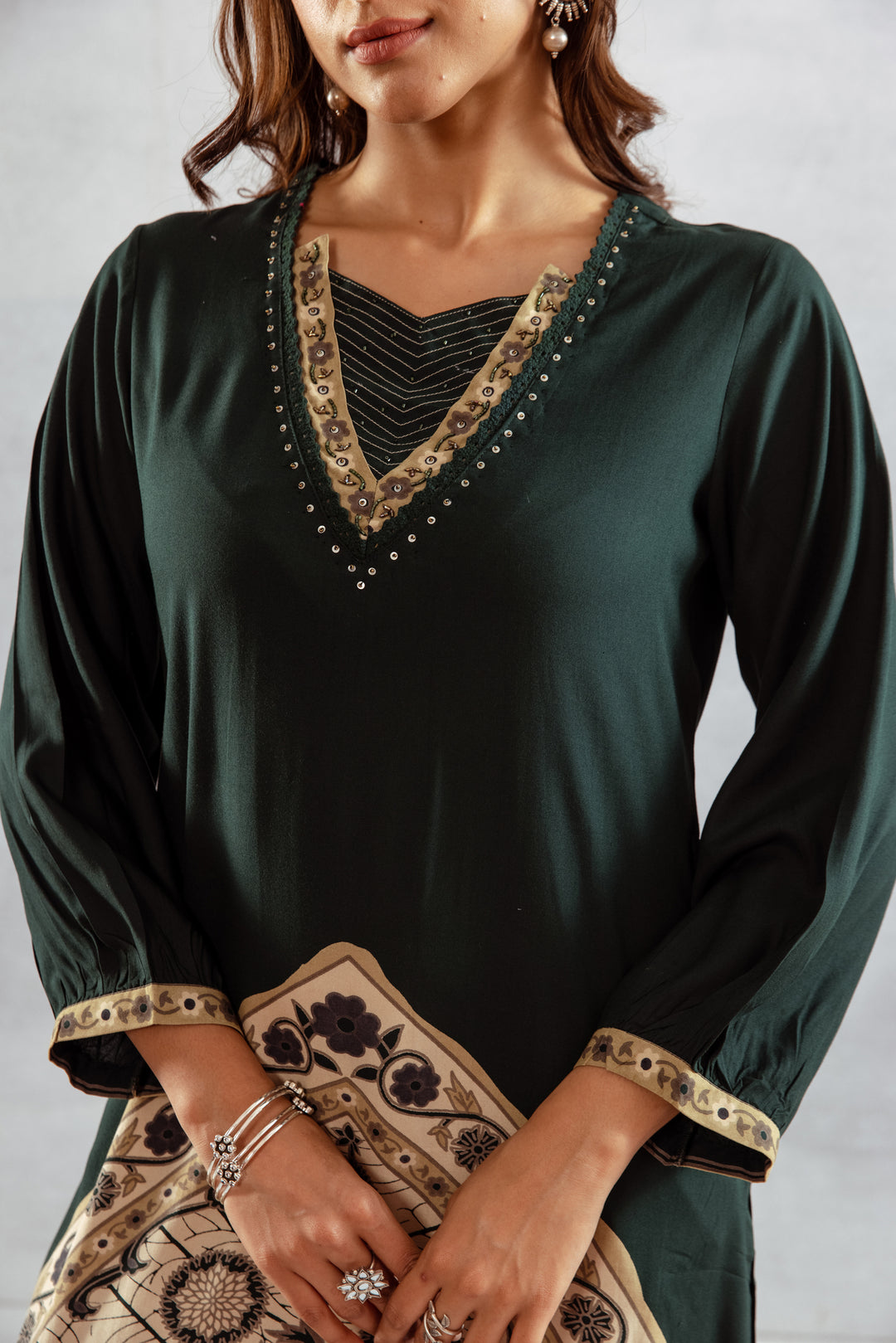 Nehamta Women's Green German Rayon Kurta & Palazzo Set