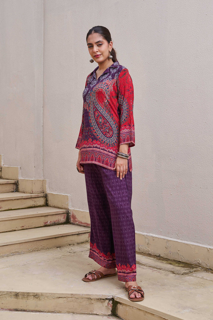 Nehamta Women's Black Rayon Short Kurta With Palazzo Co-Ords Set