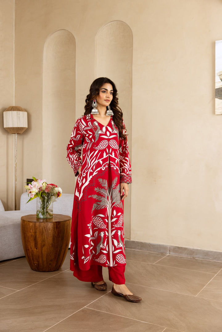 Nehamta Women's Red German Rayon Kurta & Palazzo Set