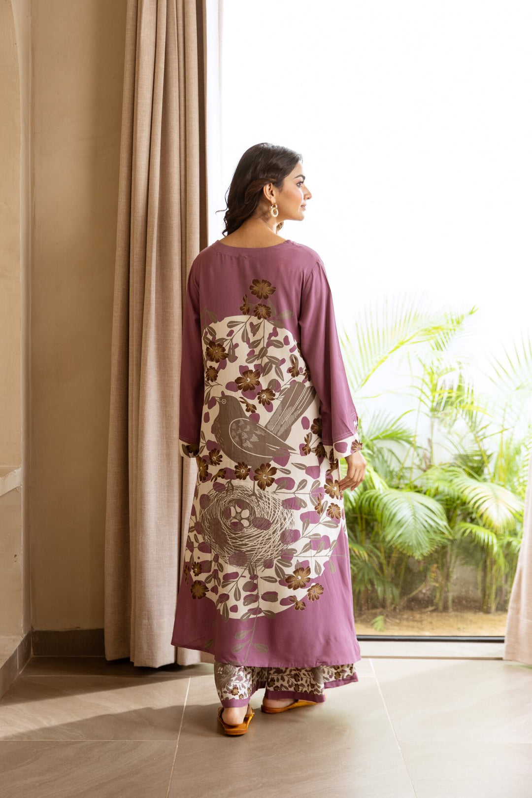 Nehamta Women's Mauve German Rayon Kurta & Palazzo Set