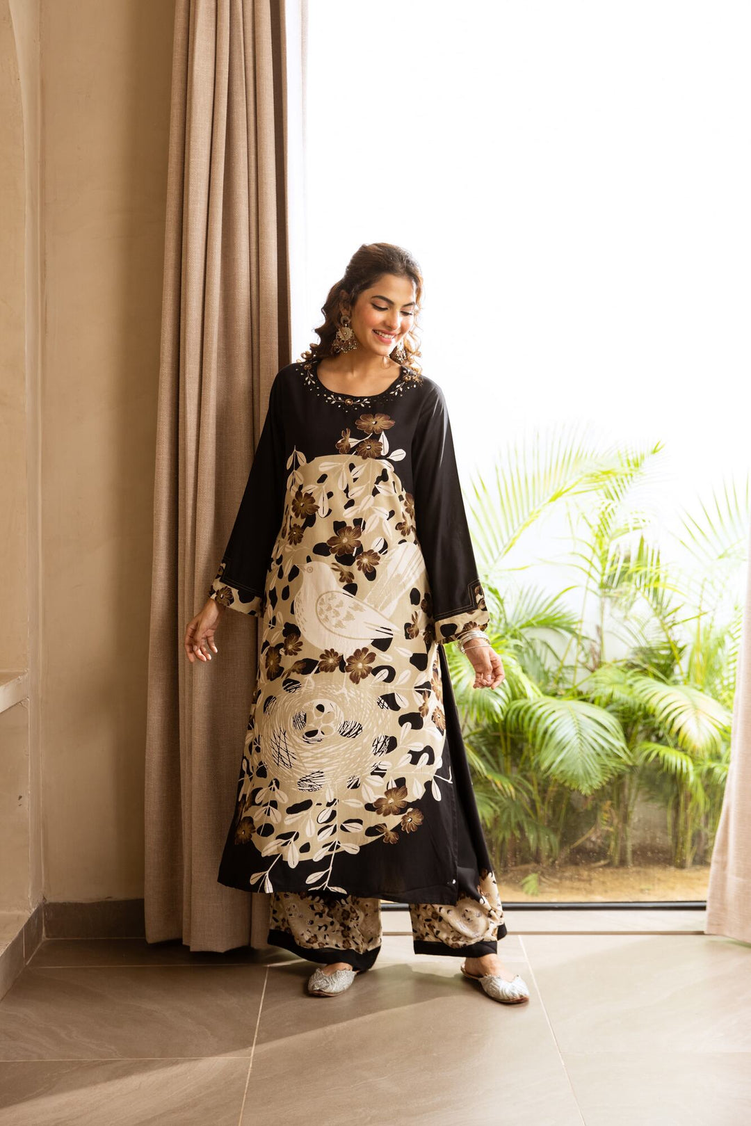 Nehamta Women's Black German Rayon Kurta & Palazzo Set