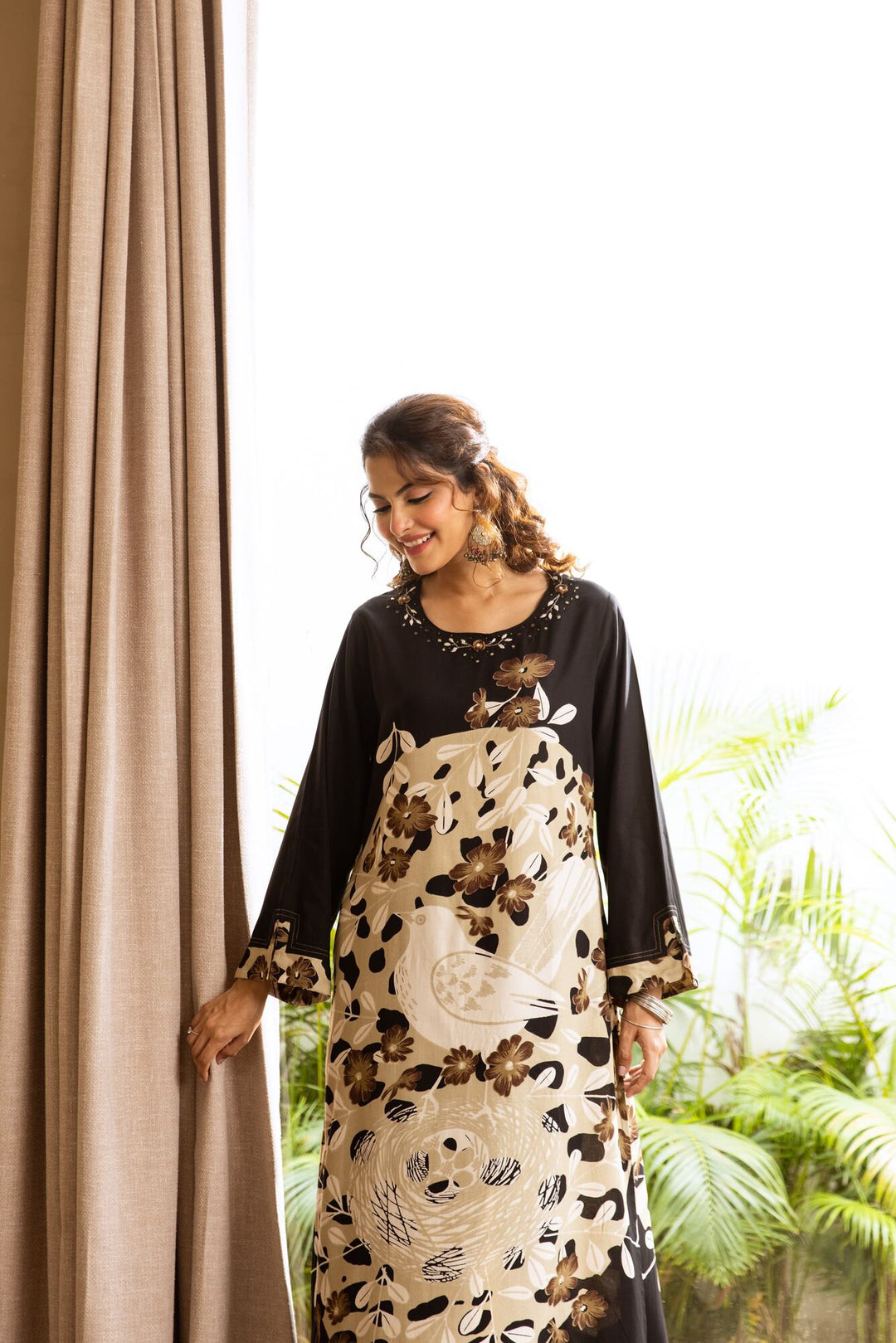 Nehamta Women's Black German Rayon Kurta & Palazzo Set