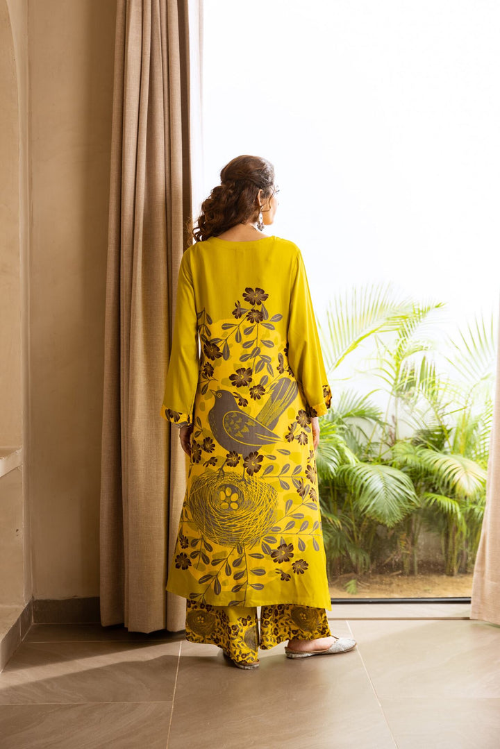 Nehamta Women's Lime Green German Rayon Kurta & Palazzo Set