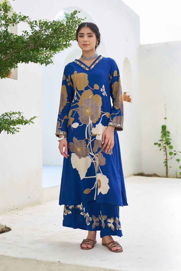 Nehamta Women's Blue German Rayon Kurta & Palazzo Set