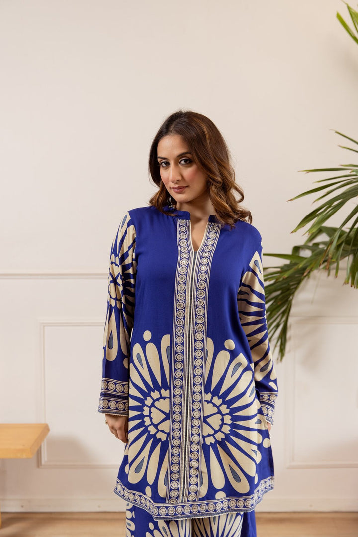 Nehamta Women's Blue German Rayon Kurta & Palazzo Set