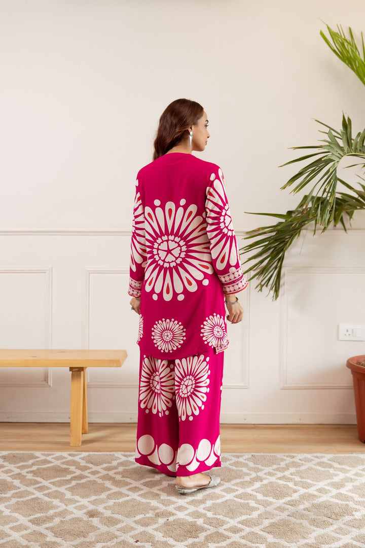 Nehamta Women's Rani German Rayon Kurta & Palazzo Set