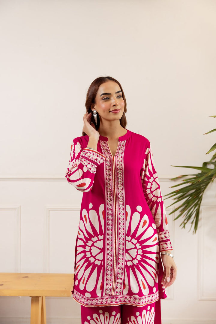 Nehamta Women's Rani German Rayon Kurta & Palazzo Set