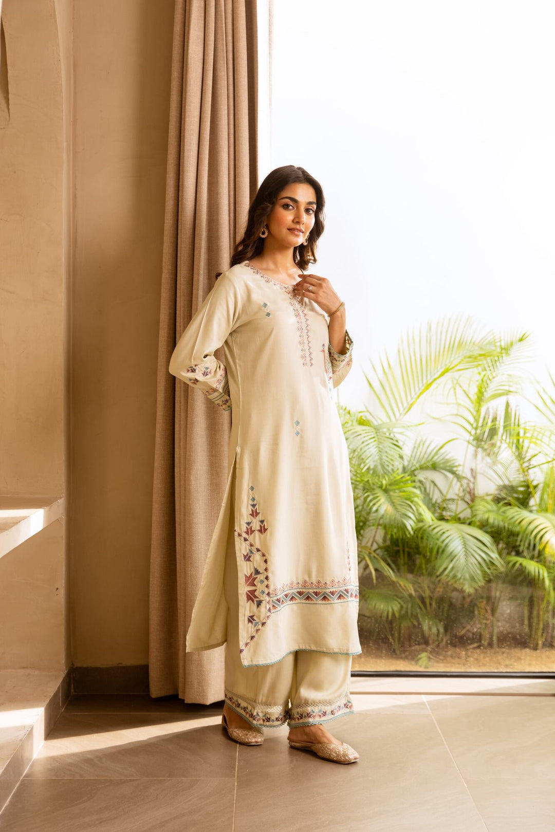 Nehamta Women's Cream German Rayon Kurta & Palazzo Set
