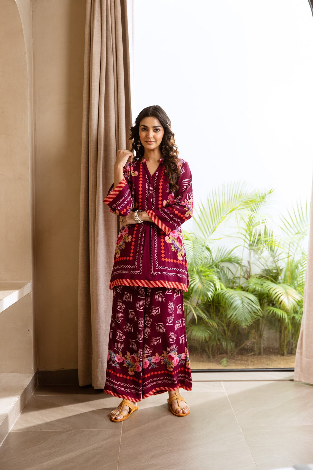 Nehamta Women's Wine Rayon Tunic & 1 Palazzo Co-Ords Set