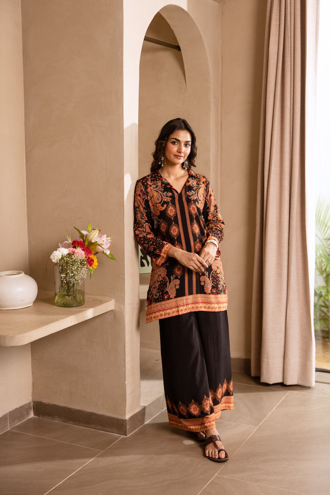 Nehamta Women's Black Rayon Tunic & 1 Palazzo Co-Ords Set