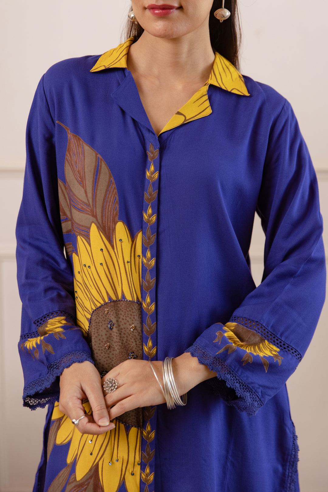 Nehamta Women's Blue German Rayon Kurta With Palazzo Set