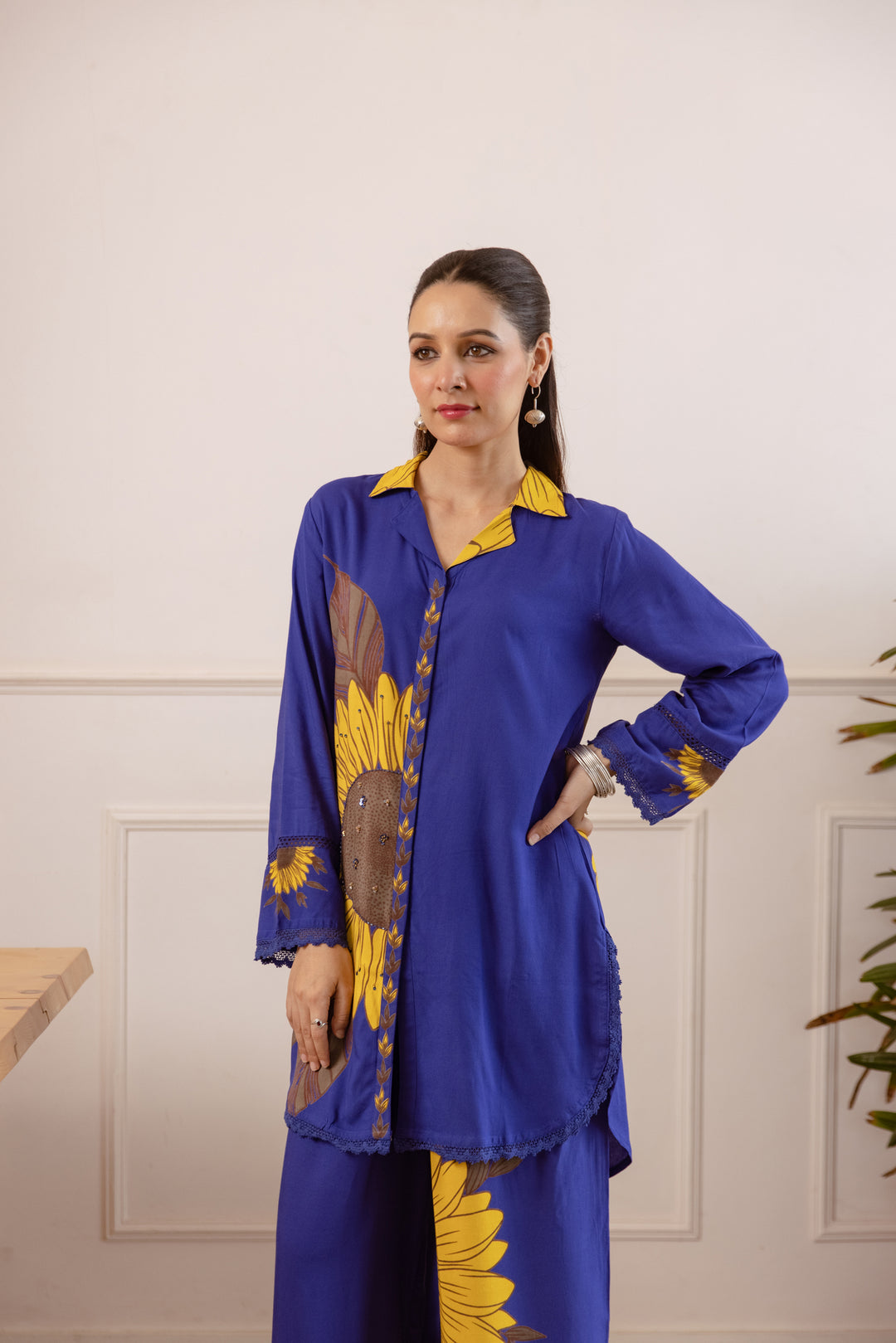 Nehamta Women's Blue German Rayon Kurta With Palazzo Set