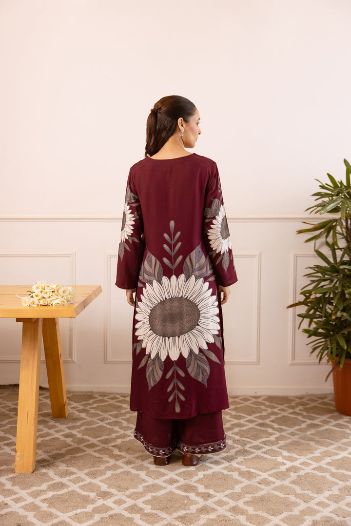 Nehamta Women's Maroon German Rayon Kurta With Palazzo Set